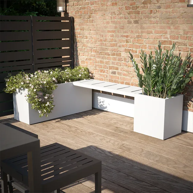 ລັກສະນະຂອງເກົ້າອີ້ກາງແຈ້ງ.